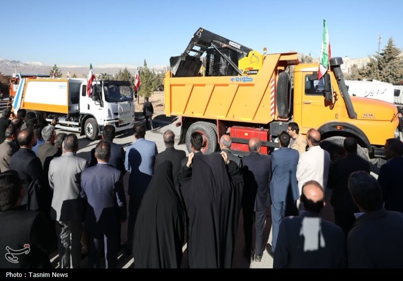 واگذاری 118 دستگاه ماشین‌آلات به شهرداری‌های چهارمحال و بختیاری / اخبار چهارمحال و بختیاری - اخبار استانها