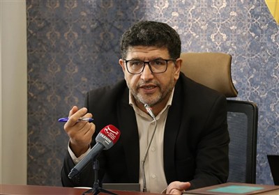 ‌غرب‌زدگی در ویترین فروشگاه‌ها و خیابان‌ها؛ سقوط آرام زبان فارسی‌! / اخبار البرز - اخبار استانها