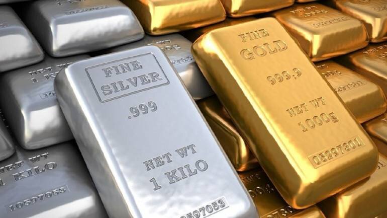 سقوط سنگین قیمت طلا و نقره در بازارهای مالی / قیمت طلا , قیمت نقره , بازار مالی , دلار آمریکا , سیاست‌های تجاری