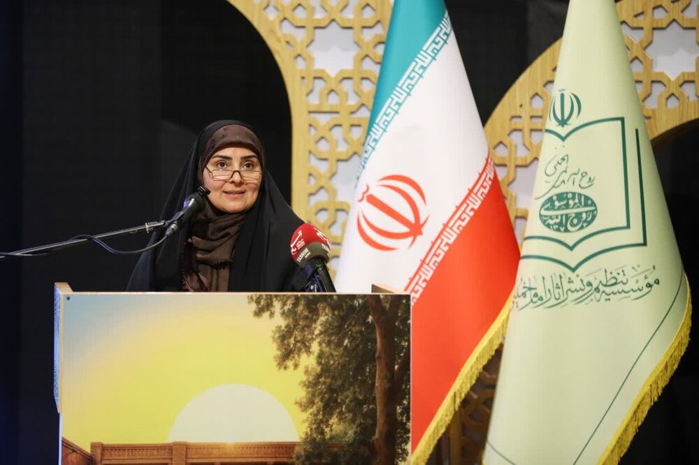 وزیر راه و شهرسازی: استمرار انقلاب در گرو اعتماد و حضور آگاهانه مردم است / دهه فجر , انقلاب اسلامی , استان مرکزی , پروژه‌های عمرانی , امنیت ملی