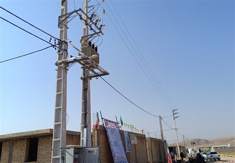 اصلاح شبکه برق فشار متوسط هوایی جزیره هرمز در شرایط ویژه جنگی / اخبار جزایر خلیج فارس - اخبار استانها