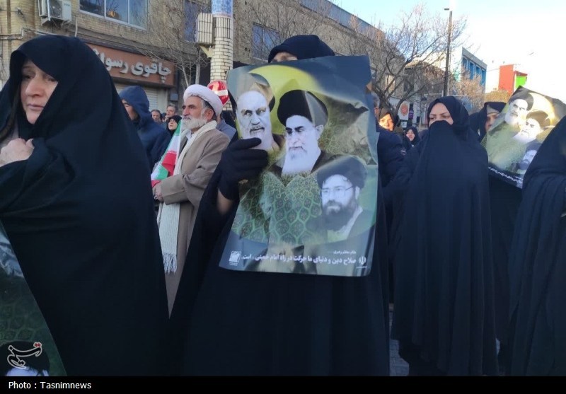 تجمع مردم داغدار ایلام‌ در پی شهادت امام خامنه‌ای / اخبار ایلام - اخبار استانها