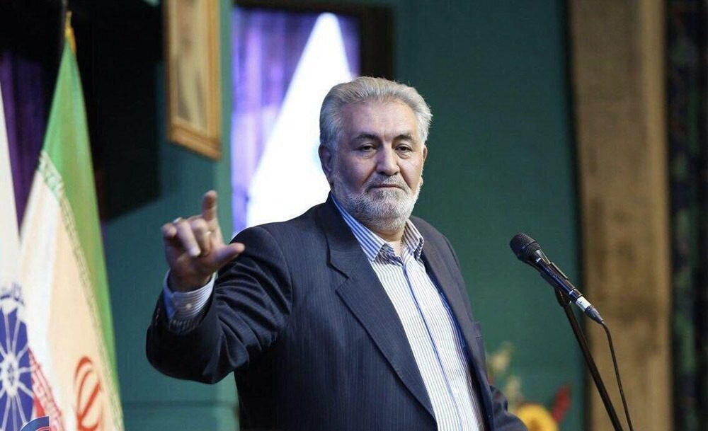 بازارها خالی نیست/ تولیدکنندگان پای کار ایستادهاند / , , , ,