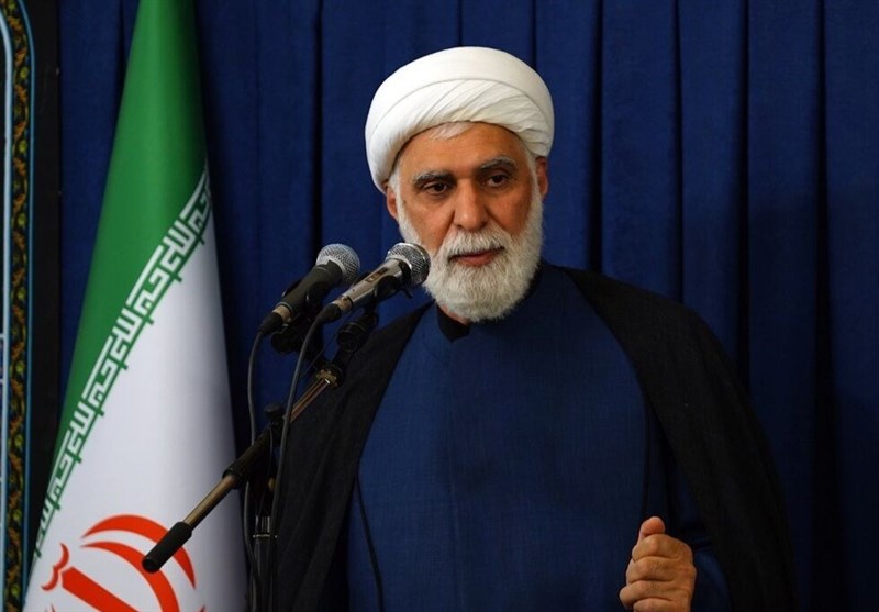 امام جمعه کیش: پیام نوروزی رهبر انقلاب امیدبخش و اقتدارآفرین بود / اخبار جزایر خلیج فارس - اخبار استانها