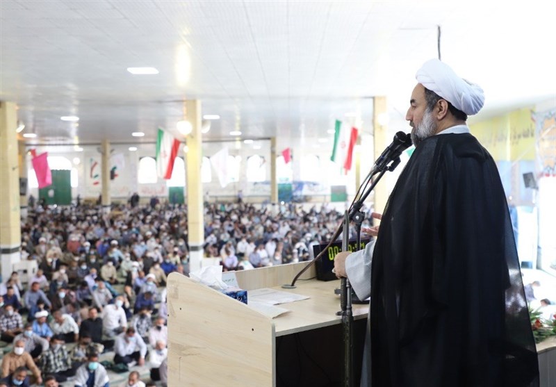 ملت ایران با تقدیم صدها شهید همچنان راسخ و مصمم پای کار انقلاب است / اخبار سیستان و بلوچستان - اخبار استانها