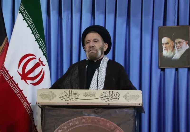 ضربات سنگین ایران تا به زانو درآمدن دشمن ادامه خواهد داشت / اخبار لرستان - اخبار استانها