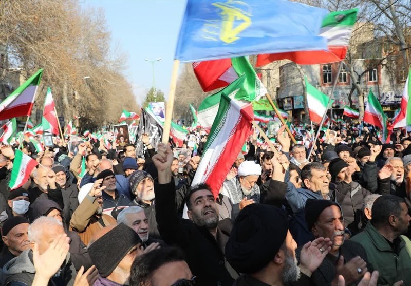 بیعت مردم شهریار با ولی‌امر مسلمین جهان آیت الله خامنه ای+تصویر / اخبار استان تهران - اخبار استانها