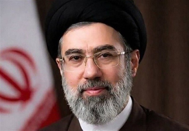 آیت‌الله سید مجتبی خامنه‌ای تبلور راه رهبر شهید است / اخبار قزوین - اخبار استانها