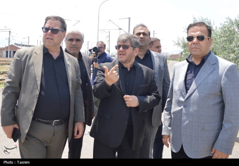 ورود مدیرعامل راه‌آهن به مطالبات روستاهای حاشیه خط تبریز–جلفا / اخبار آذربایجان شرقی - اخبار استانها