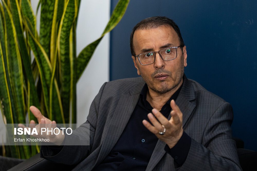 رئیس سازمان دامپزشکی: تا خودکفایی واکسن‌های دامی فاصله داریم/ تولید واکسن آبزیان صفر است / واکسن دامی , سازمان دامپزشکی , خودکفایی , آبزیان , دانش‌بنیان