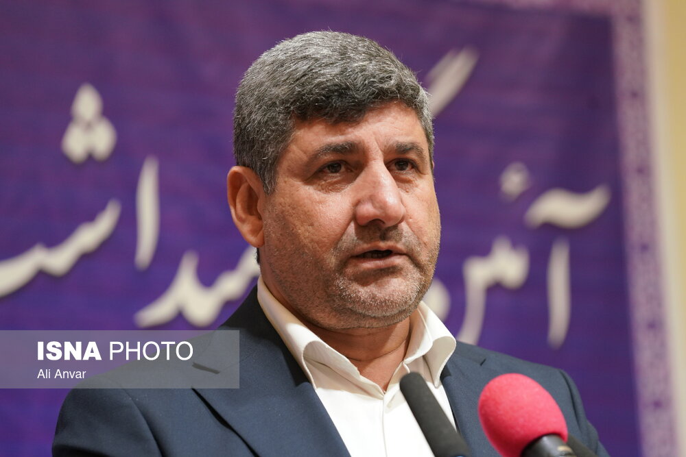 ثبتنام ۸۰۰۰ نفر در طرح تربیت ۵۰۰ مدیر جوان؛ زنان و جوانان در اولویت / مدیران جوان , تربیت مدیر , زنان , جوانان , معاون فرهنگی