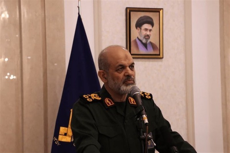 پیام تبریک سرلشکر عبداللهی به فرمانده جدید کل سپاه / اخبار سیاسی روز , اخبار نیروهای مسلح ایران