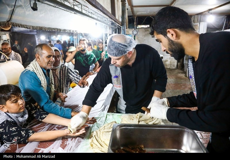 خدمت‌رسانی موکب امامزادگان قم به زائران در سامرا تا 25 صفر ادامه دارد / اخبار قم - اخبار استانها