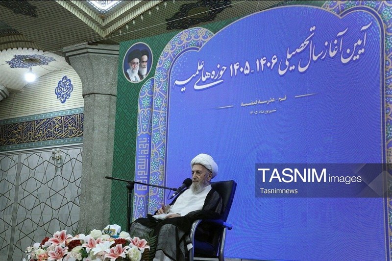 آیت‌الله سبحانی: انقلاب اسلامی جزئی از برکات حوزه علمیه قم است / اخبار قم - اخبار استانها
