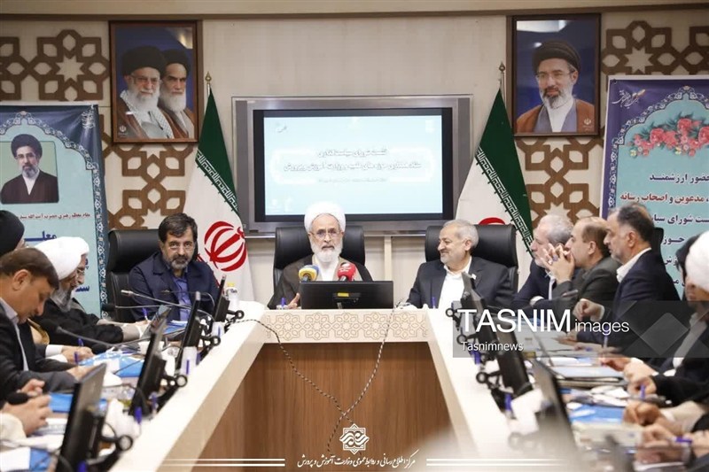 آیت‌الله اعرافی: سند تحول بنیادین باید با الگوهای قوی دنبال شود / اخبار قم - اخبار استانها