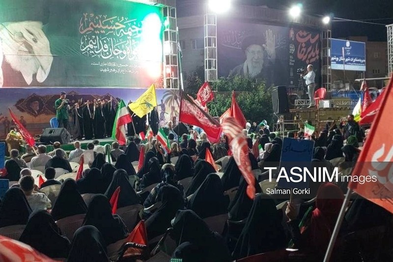 تجمع پرشور بوشهری‌هادر تجلیل از ضربه محکم مدافعان خلیج فارس به استکبار / اخبار بوشهر - اخبار استانها