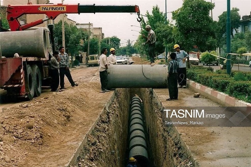 گزارش| 2500 متر شبکه فاضلاب در قلب اراک؛ پایان یک انتظار 33 ساله / اخبار مرکزی - اخبار استانها