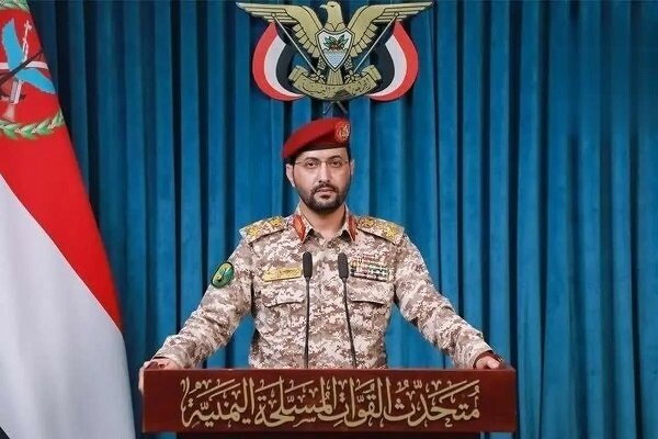 یحیی سریع: پهپاد «وینگ لونگ ۲» دشمن سعودی با سلاح مناسب سرنگون شد